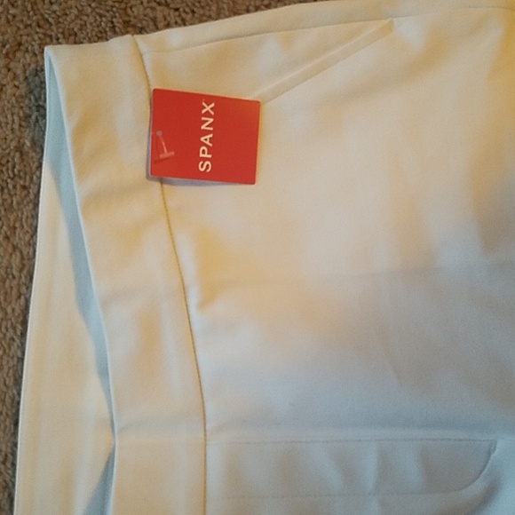 Spanx - Picture 2 of 6